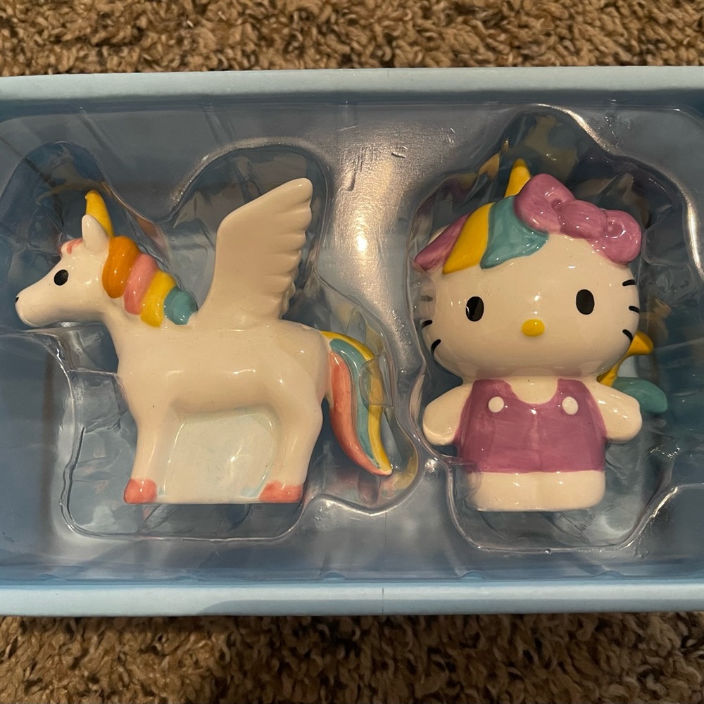 Colorful Unicorn and Kitty Toy Set